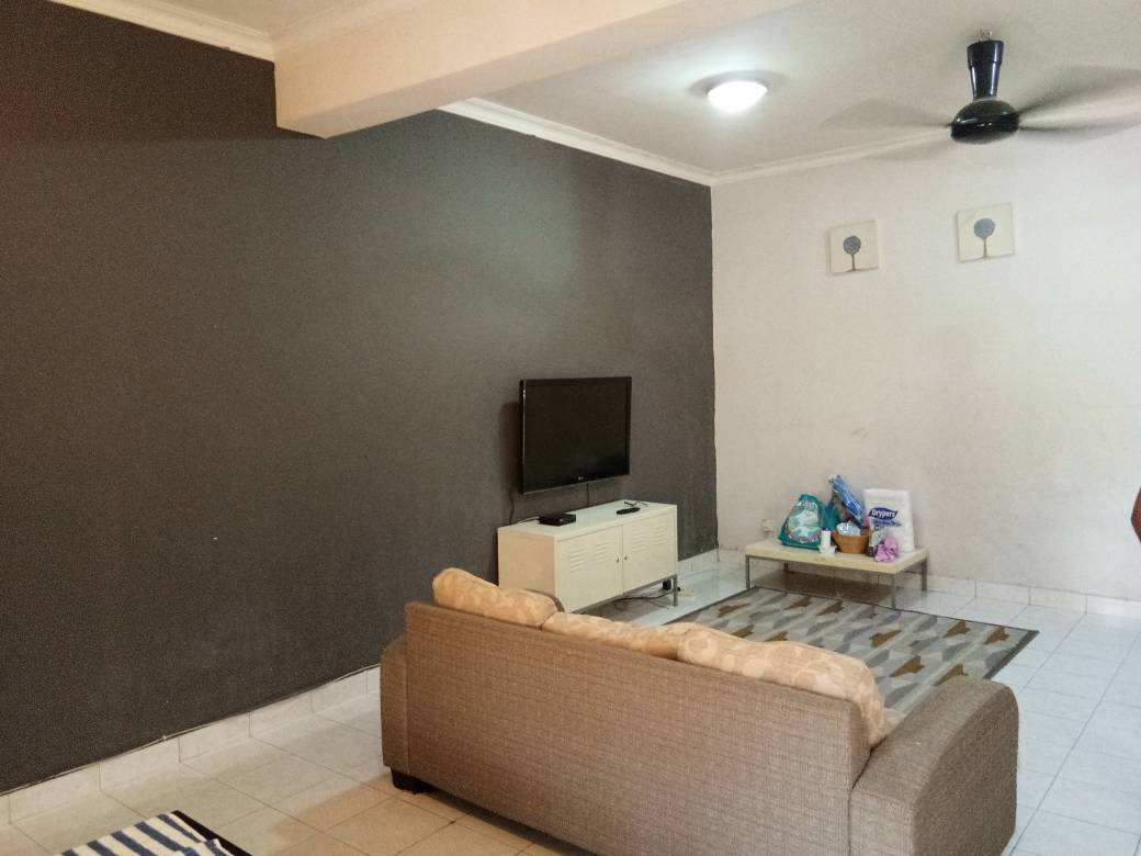 NOT FACING OTHER HOUSE Jln Nova Subang Bestari WOW - photo 4