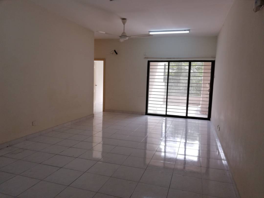 LOWER FLOOR BEAUTIFUL Kristal Villa Condo Kajang - photo 5