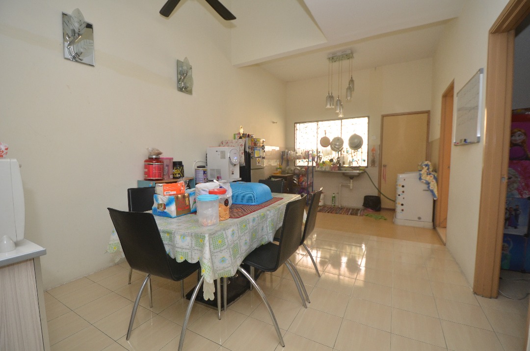 SPACIOUS IDEAL Single storey Rantau Panjang Klang - photo 7
