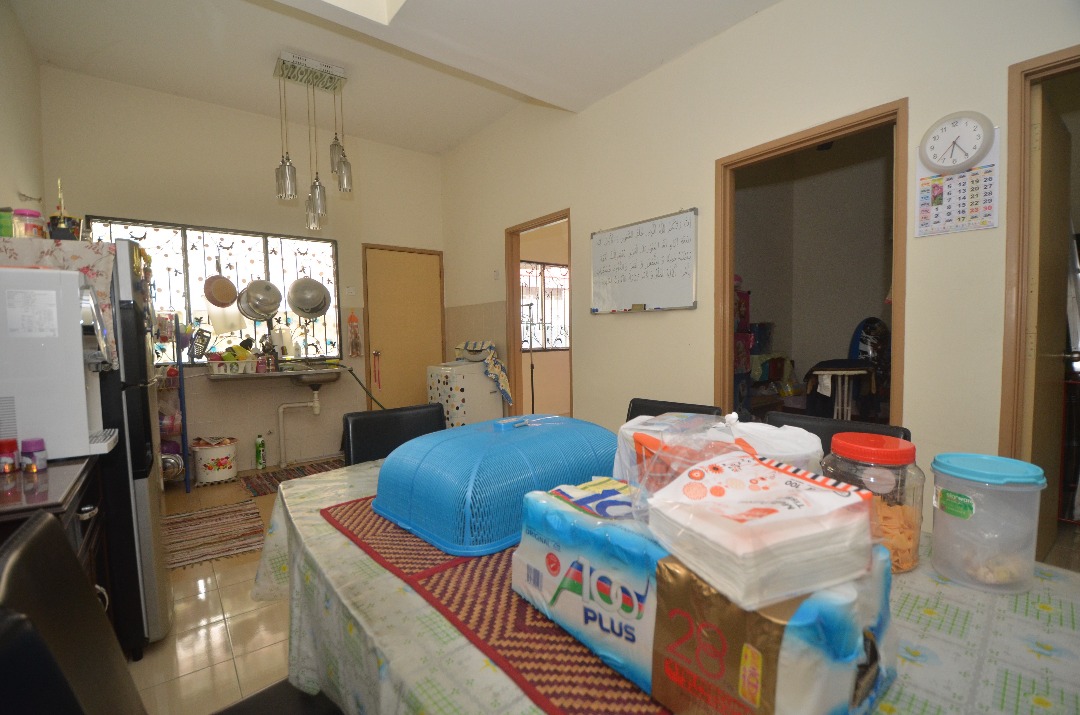 SPACIOUS IDEAL Single storey Rantau Panjang Klang - photo 6