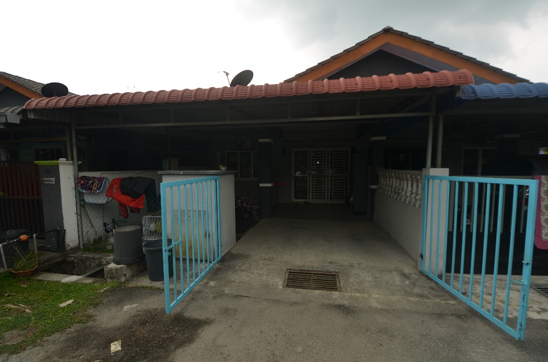RENOVATED Single Storey Taman Bentara Kebun Baru - photo 6