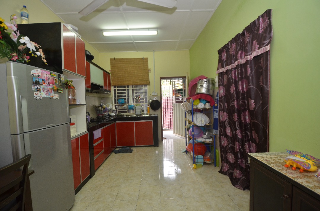 RENOVATED Single Storey Taman Bentara Kebun Baru - photo 3