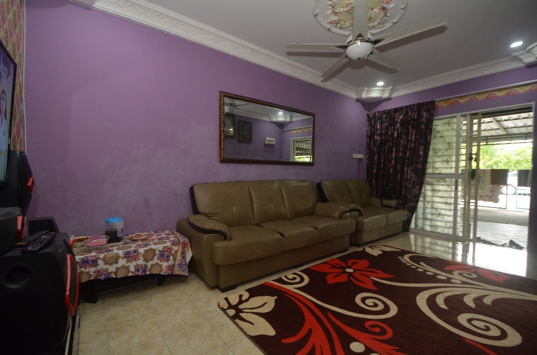 RENOVATED Single Storey Taman Bentara Kebun Baru - photo 2