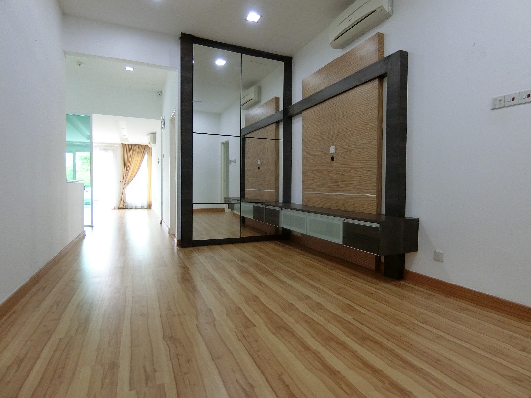 FREEHOLD HUGE LAND AREA Saujana Villa Kajang STYLO - photo 4