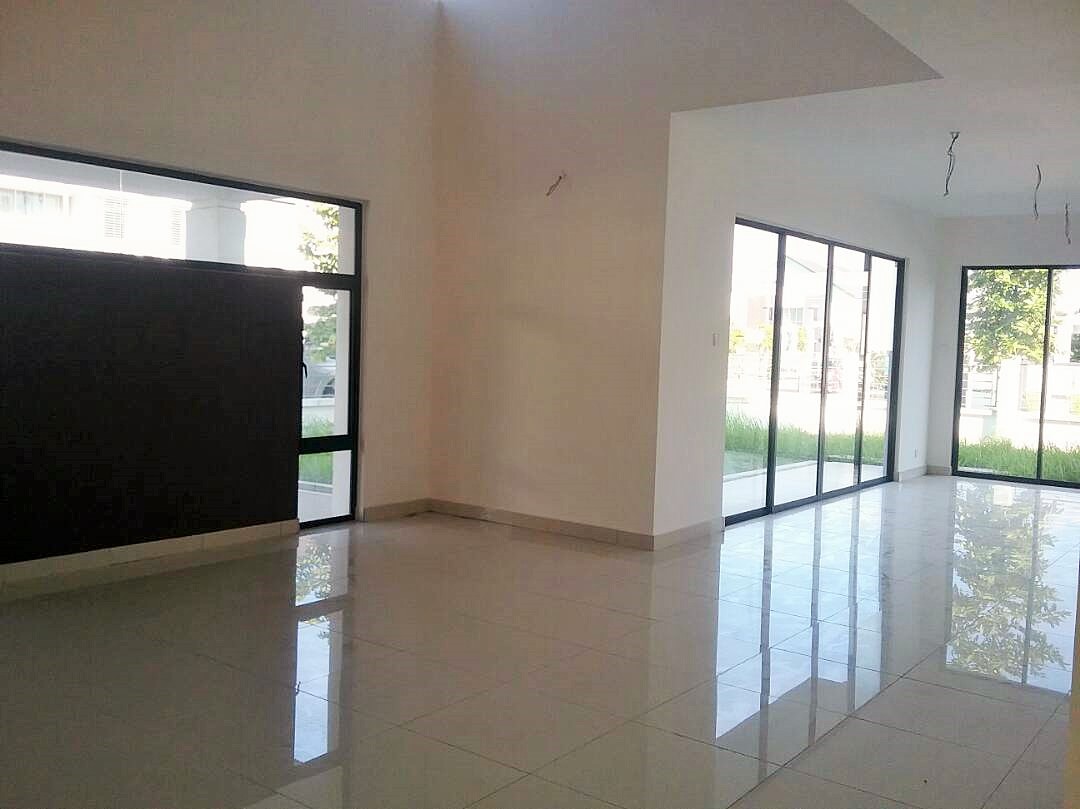 SUPERB HUGE CORNER 3 Storey Semi D Sungai Buloh - photo 2