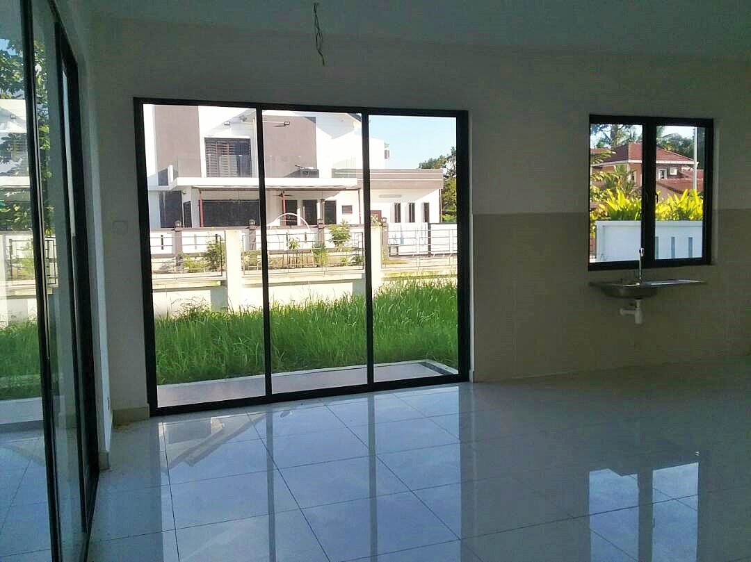 SUPERB HUGE CORNER 3 Storey Semi D Sungai Buloh - photo 5