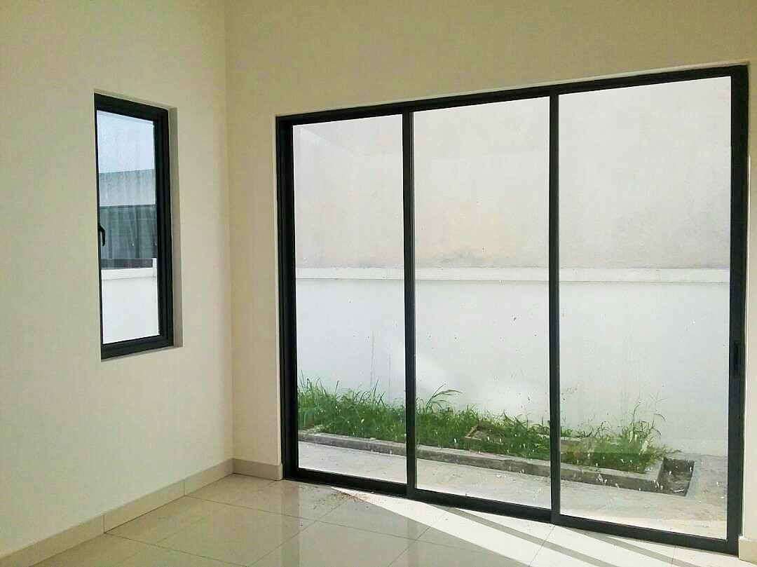 SUPERB HUGE CORNER 3 Storey Semi D Sungai Buloh - photo 4