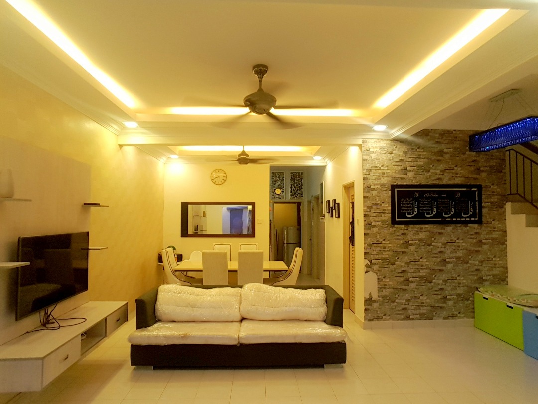 EXCLUSIVE Fully Renovated Bandar Puncak Alam Suria - photo 3