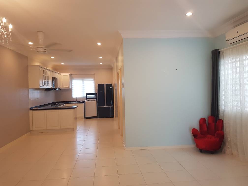 MOVE IN CONDITION EXCLUSIVE Lake Residence Puchong - photo 6