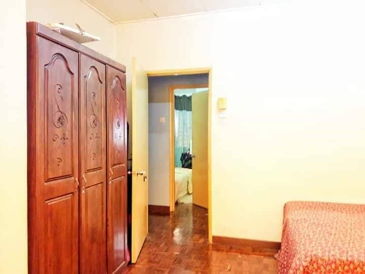 NO FACING OTHER HOUSE 2 Storey Bandar Tasik Kesuma - photo 3
