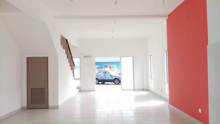 CORNER LOT Seksyen 6 Rinching Semenyih NEW PAINT - photo 3