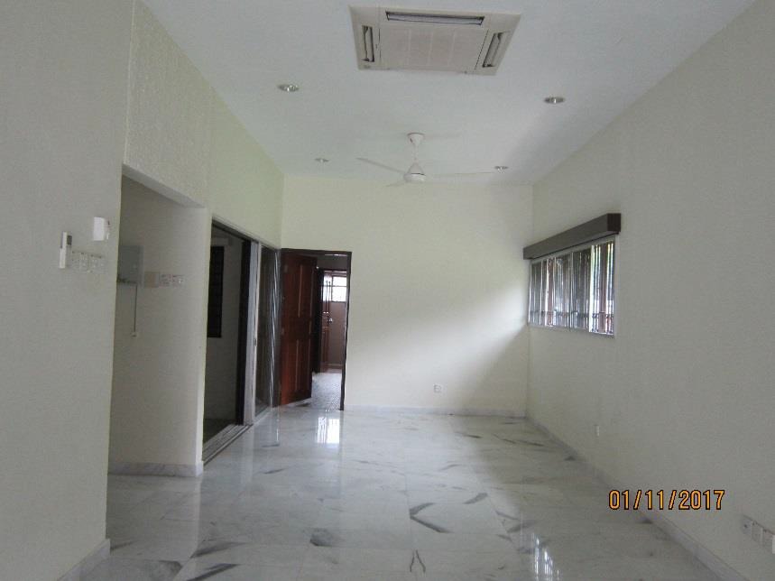 HUGE CORNER Single Storey Taman Tun Dr Ismail KL - photo 5