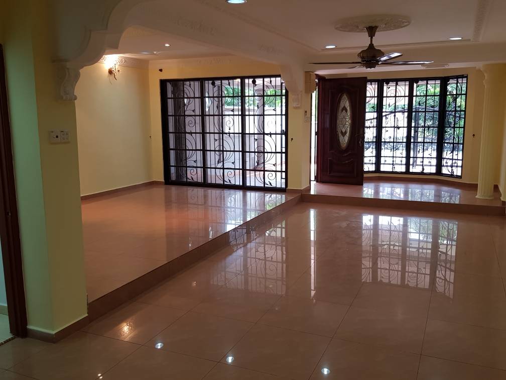 FACING SOUTH Putra Bahagia Putra Heights RENOVATED