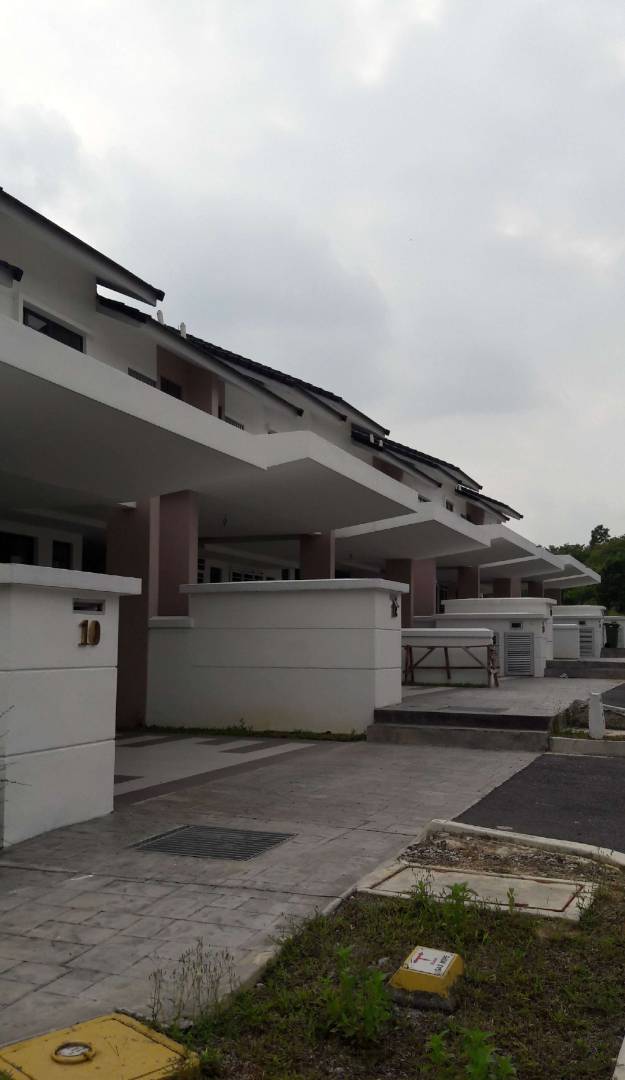NEW CORNER Double Storey Precinct 11 Putrajaya - photo 2