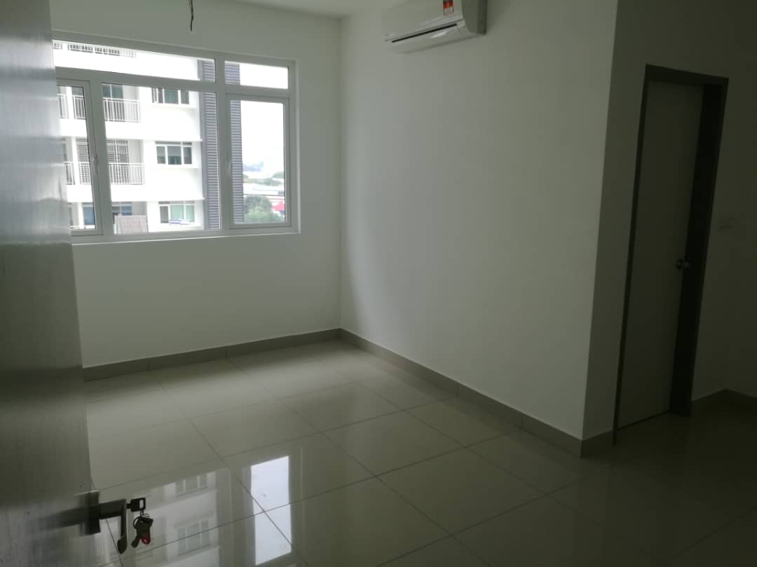BRAND NEW Condo V Residensi Shah Alam NEGOTIABLE - photo 4
