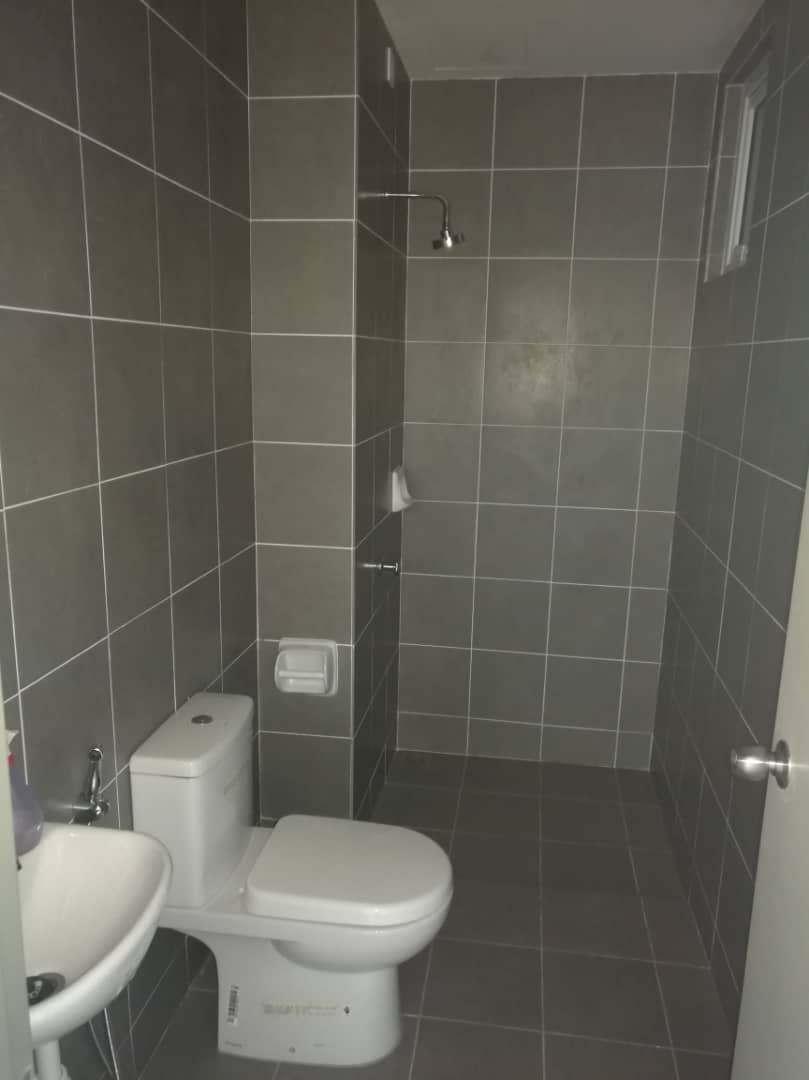 BRAND NEW Condo V Residensi Shah Alam NEGOTIABLE - photo 7