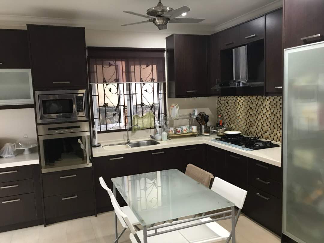 ELEGANTLY Semi D Prima Saujana Kajang HUGE KITCHEN - photo 6