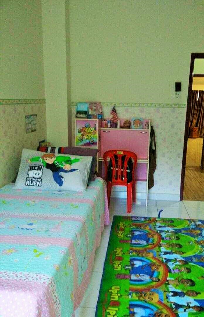 SPACIOUS Renovated Double Storey Tmn Emas Dengkil - photo 4