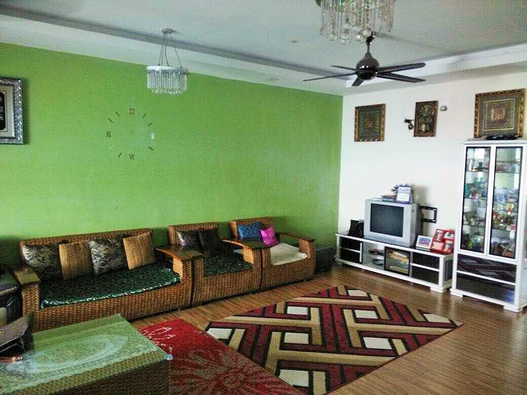 SPACIOUS Renovated Double Storey Tmn Emas Dengkil - photo 6