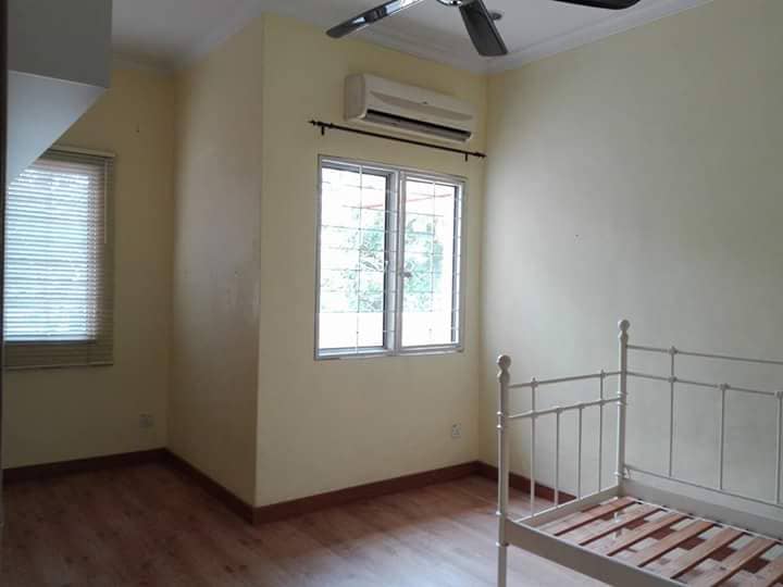 RENOVATED HUGE KITCHEN AREA Persint 8 Putrajaya - photo 3