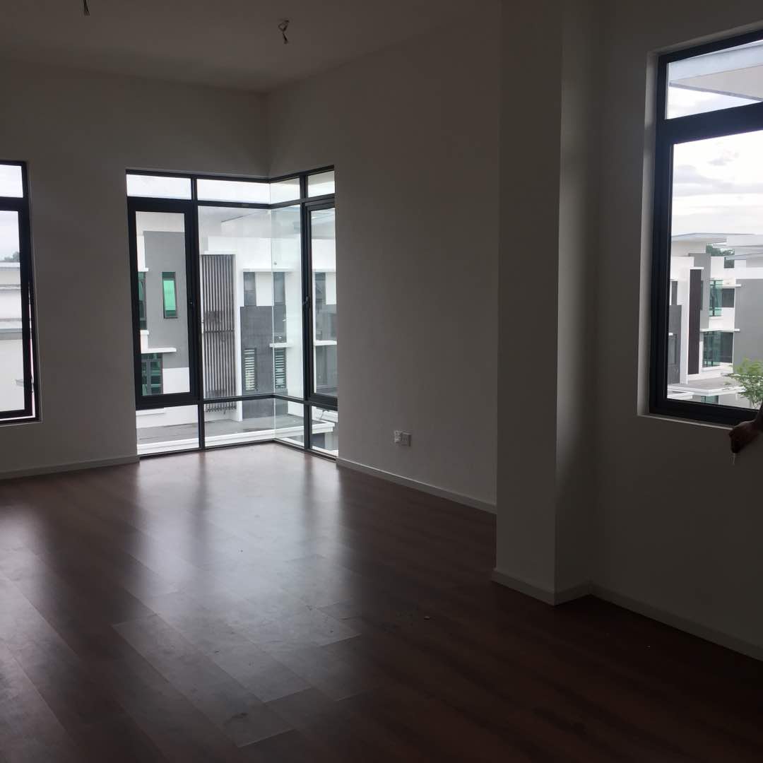 BRAND NEW Semi D Lambaian Residence Bangi FREEHOLD - photo 2