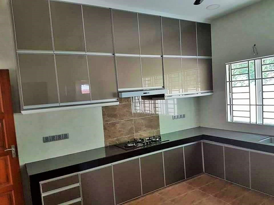 HUGE Single Storey Bungalow Seksyen 9 Shah Alam - photo 8