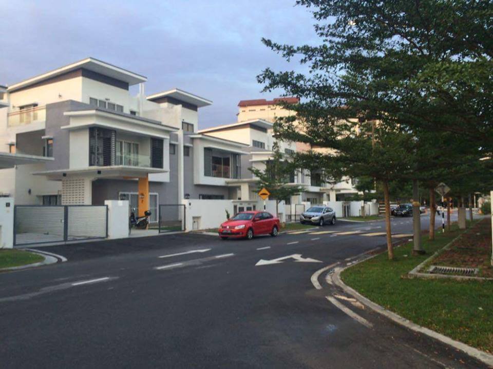 ELEGANT Semi D Kayumanis Garden Villa Bangi MODERN - photo 6