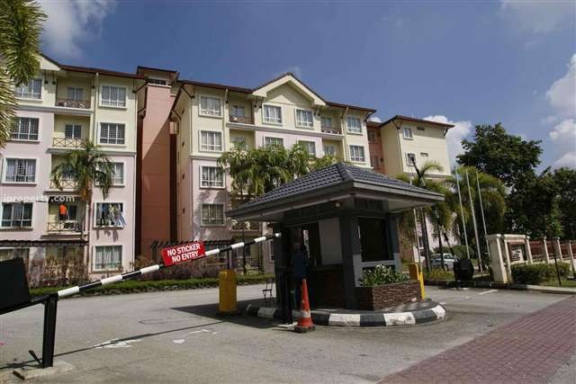 GROUND FLOOR Apartment Delima Bukit Jelutong 2CP - photo 1