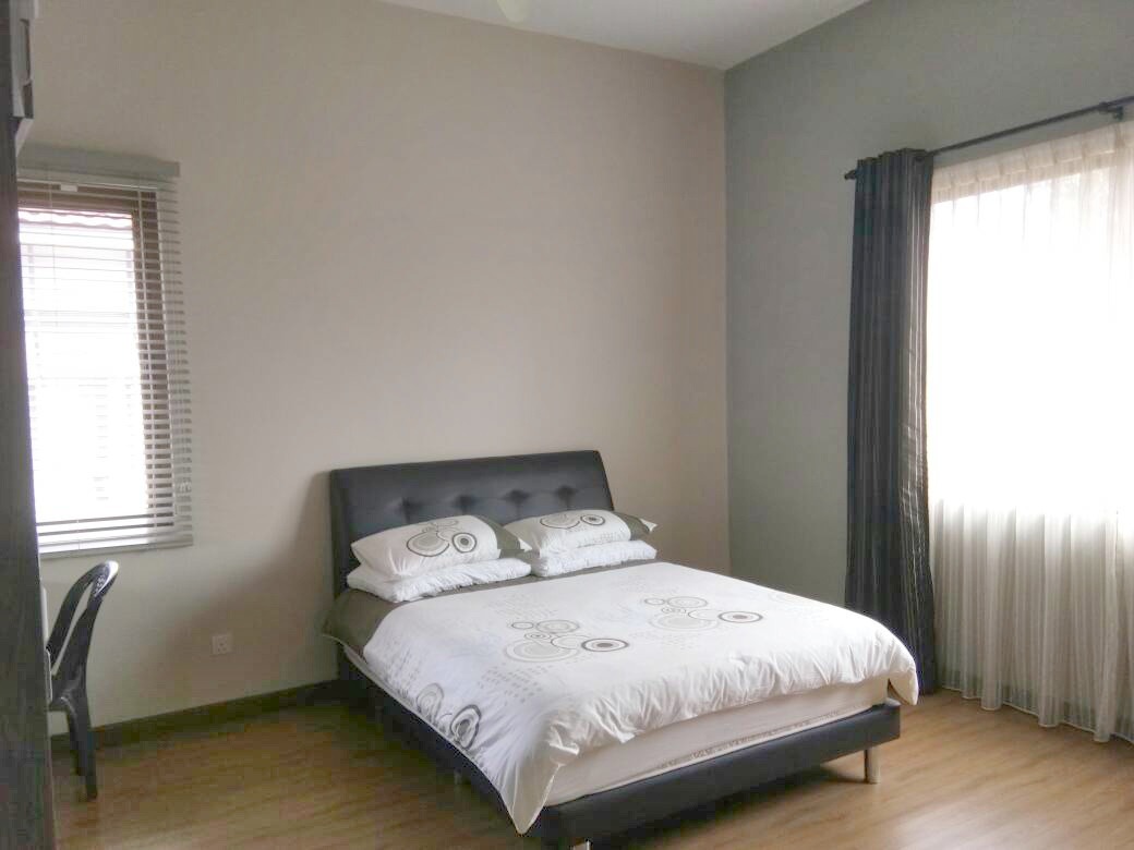 FREEHOLD Bungalow Banyan Close FULLY RENOVATION - photo 8