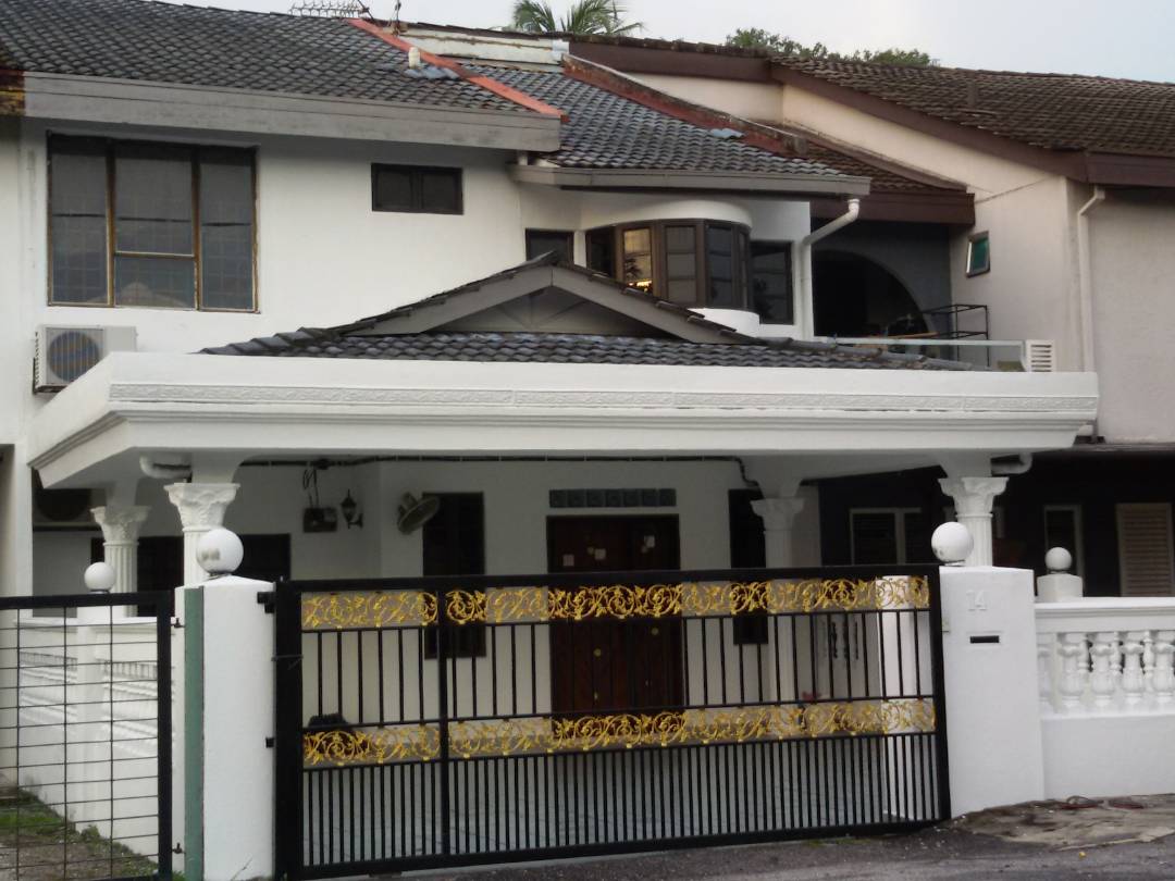 HUGE SPACIOUS 2sty Seksyen 8 Shah Alam PEACEFUL - photo 1