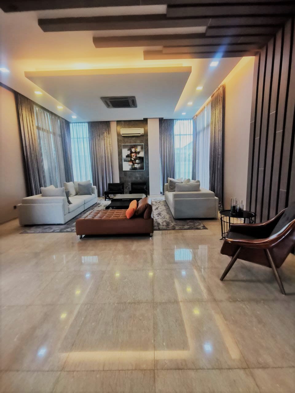 SPLENDID Bungalow Seksyen 7 Shah Alam with pool