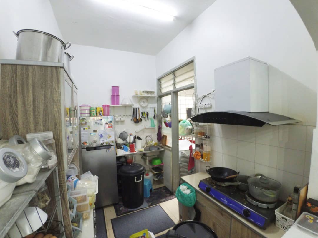 TERMURAH Tingkat 3 Apartment Andorra Shah Alam - photo 3