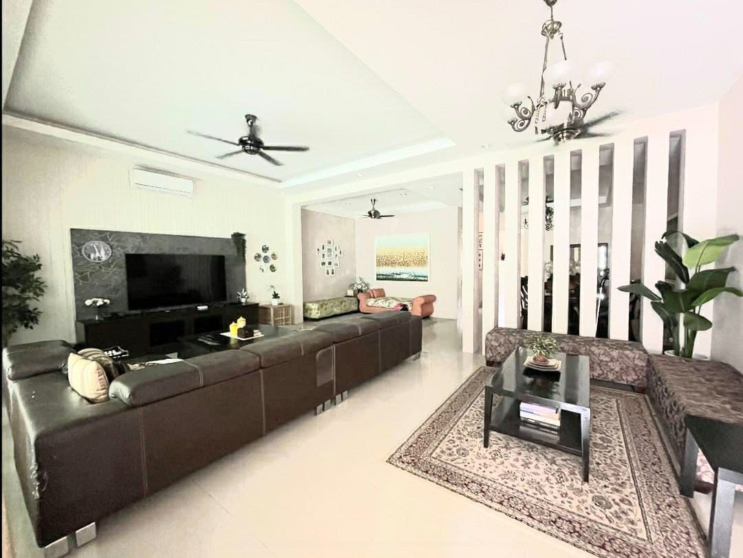 SPLENDID Double Storey Bandar Nusaputra Puchong