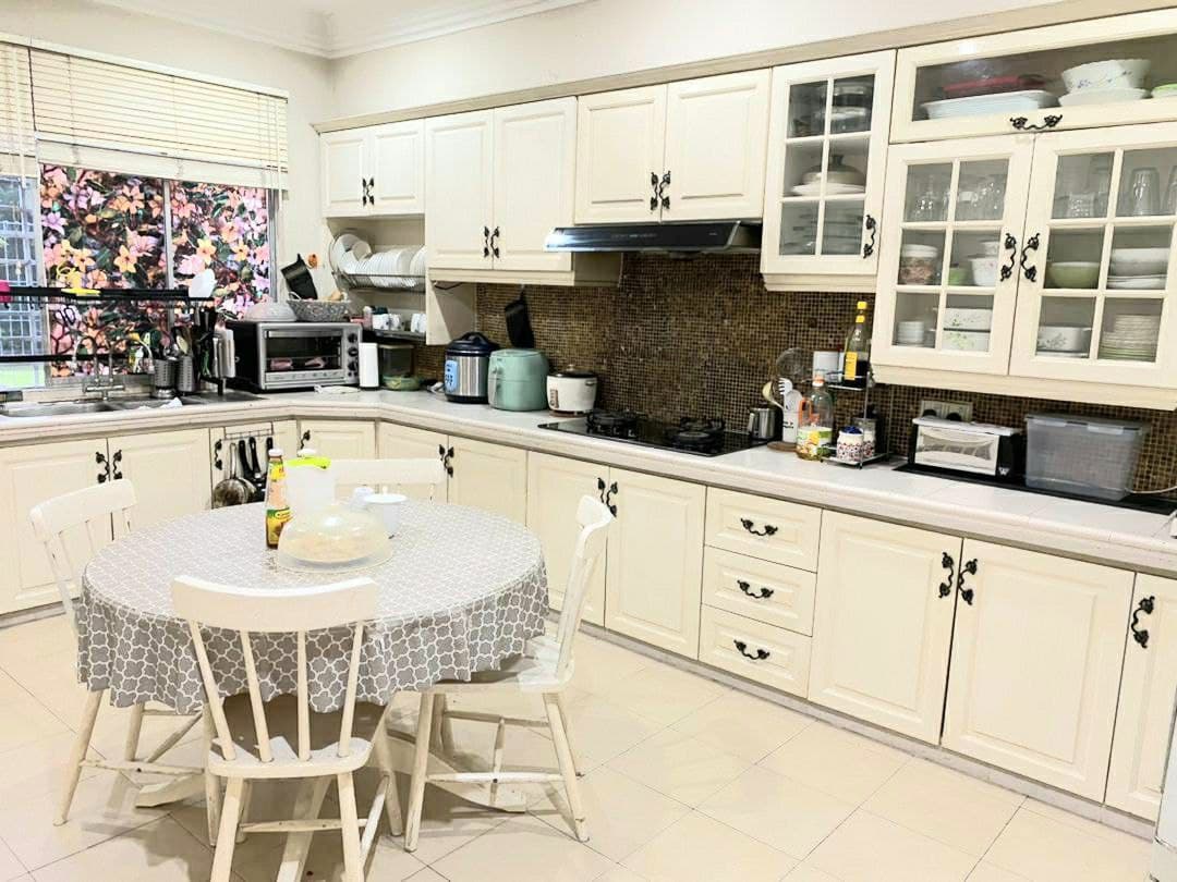 SPLENDID Double Storey Bandar Nusaputra Puchong - photo 3