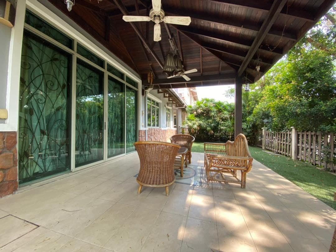 EXQUISITE CORNER Bungalow Setia EcoPark Setia Alam - photo 2