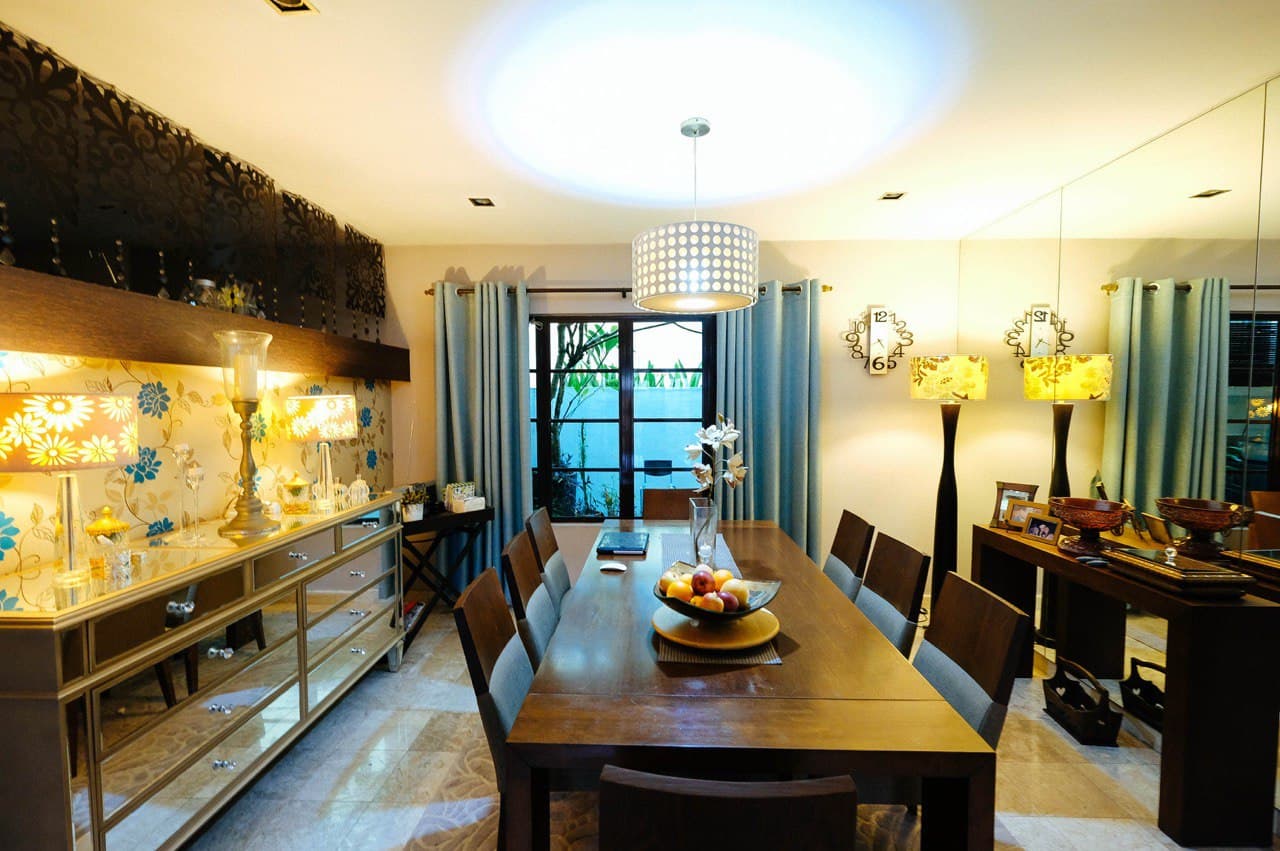 COSY WELL MAINTAIN Bungalow Seksyen 13 Shah Alam