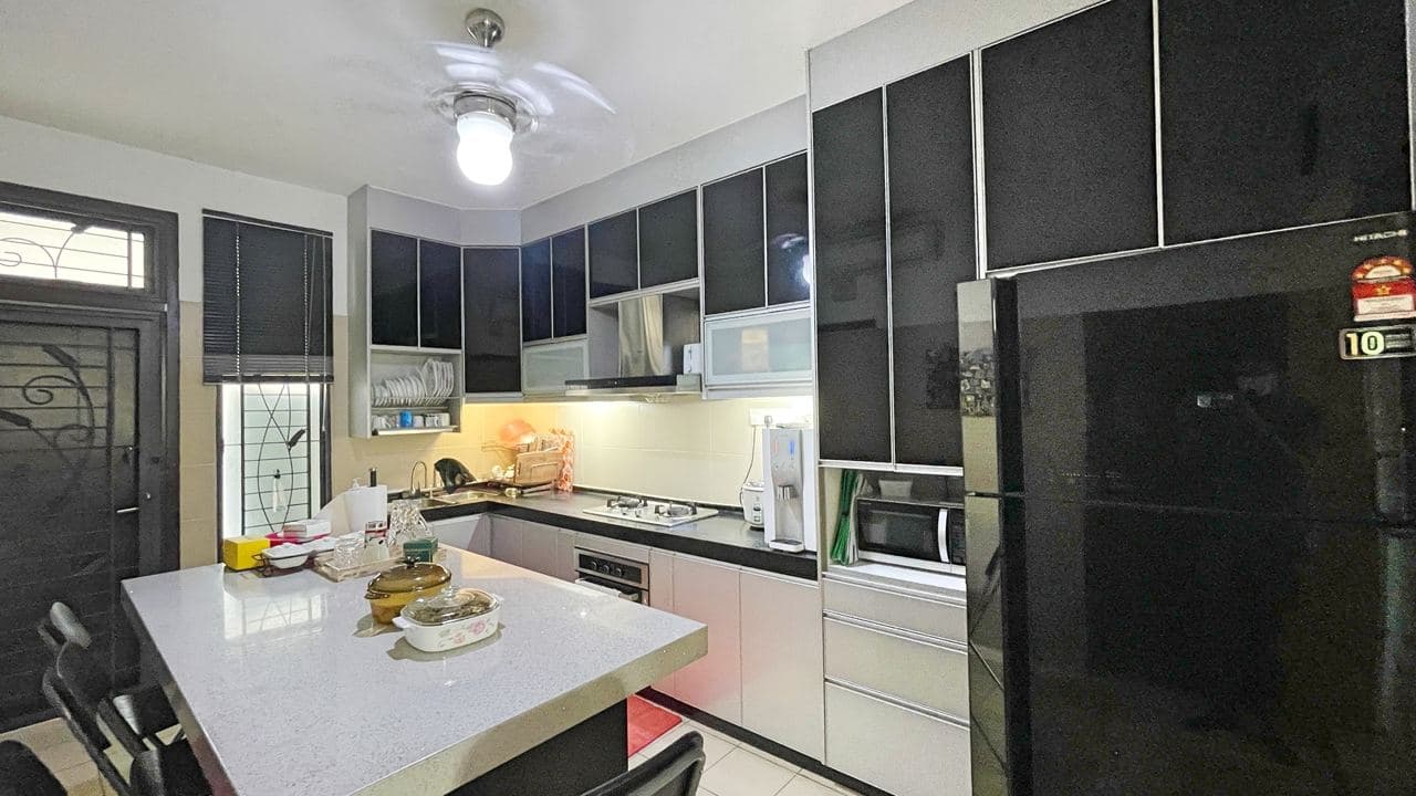 EXTREMELY NICE 2 Storey Laman Glenmarie Shah Alam - photo 8