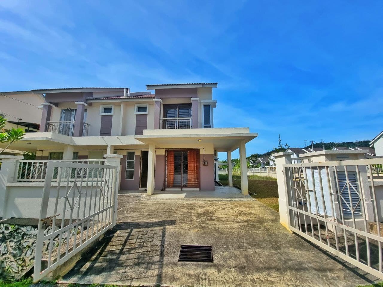 CORNER 2 Storey Semi D Nusa Suria Puncak Alam