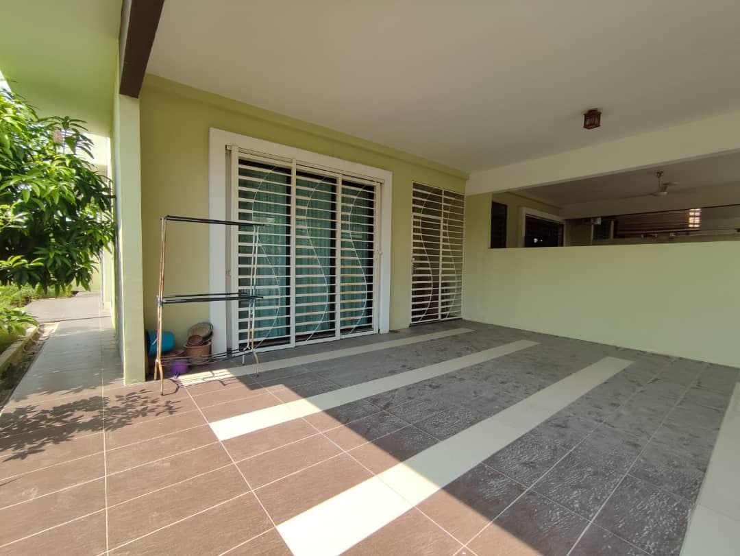 SPACIOUS RENOVATED 2 Storey Endlot Nada Alam Nilai