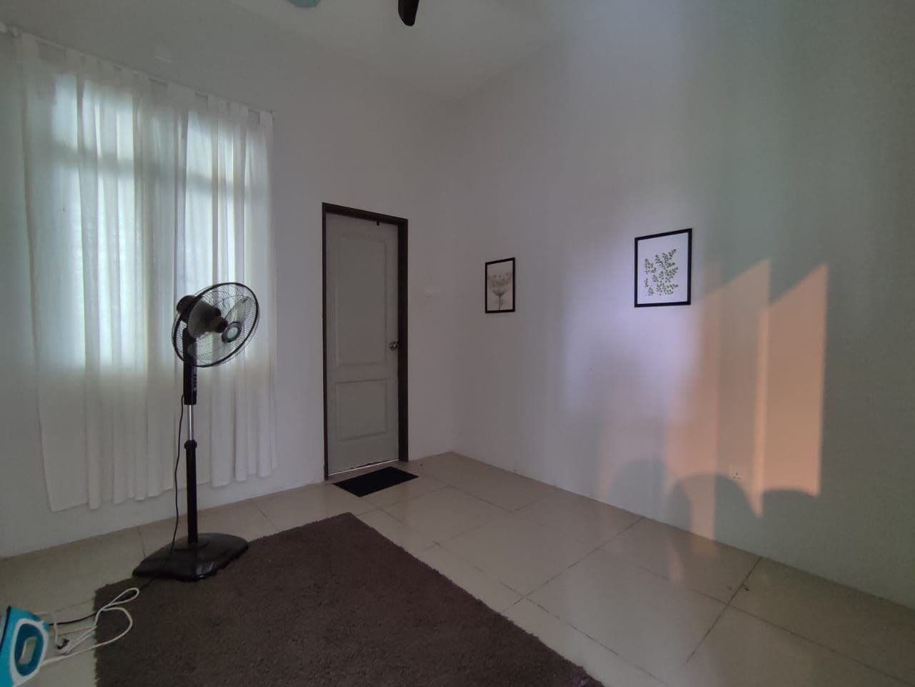 SPACIOUS RENOVATED 2 Storey Endlot Nada Alam Nilai - photo 11
