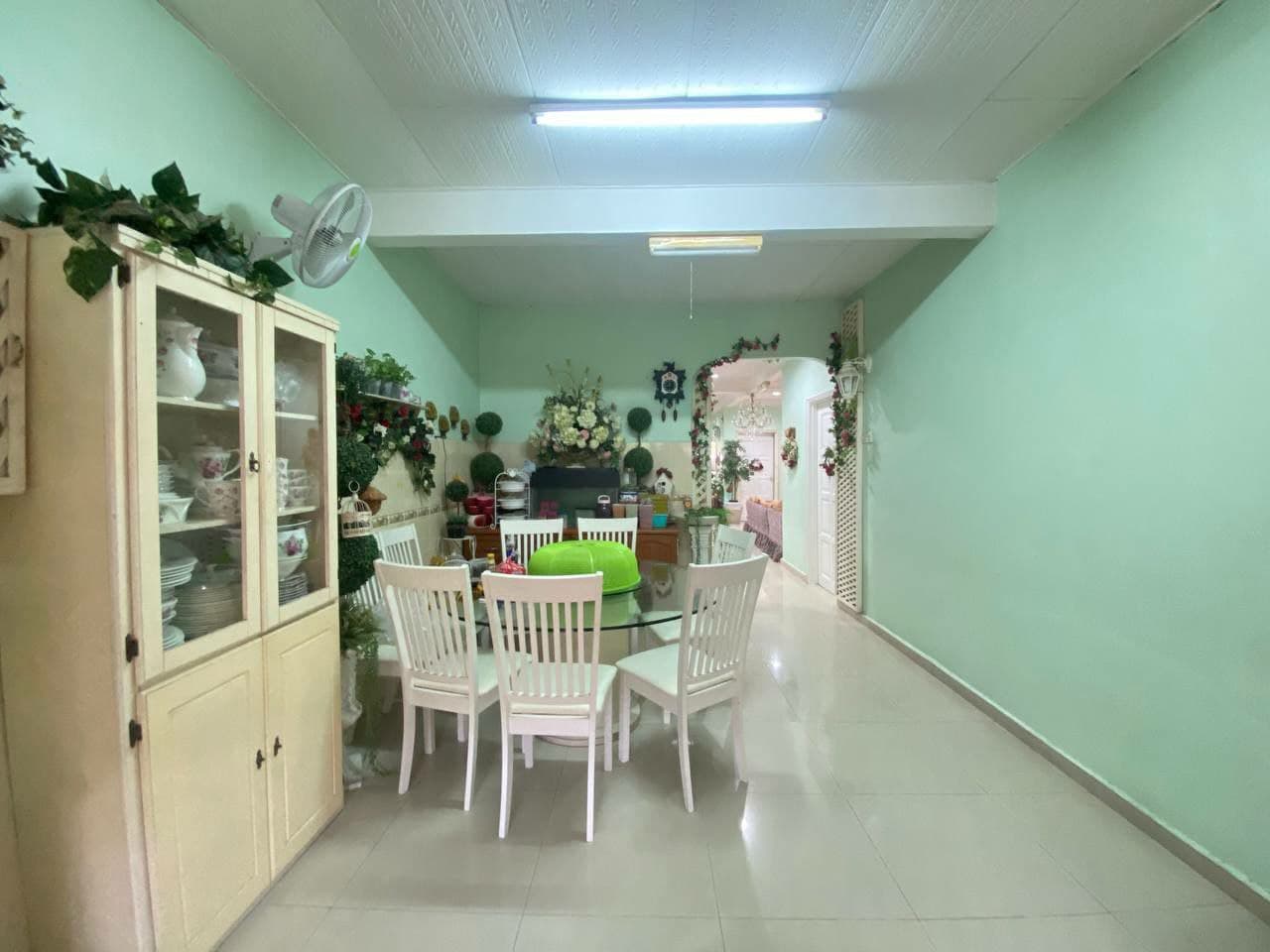 RENOVATED 2 Storey Semi D Tmn Meru Makmur Klang - photo 3