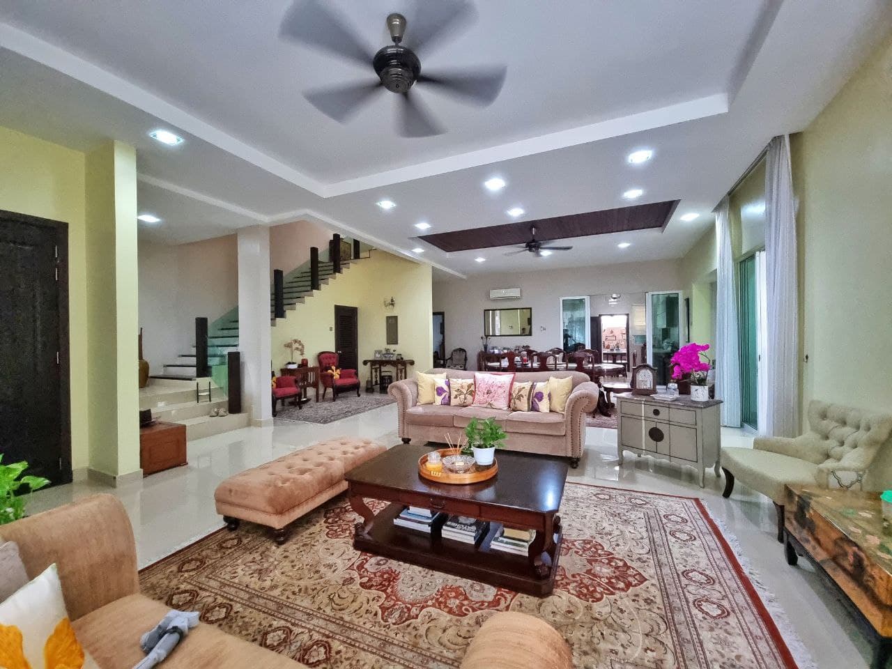 ELEGANT Bungalow Kemuning Residence Shah Alam - photo 2