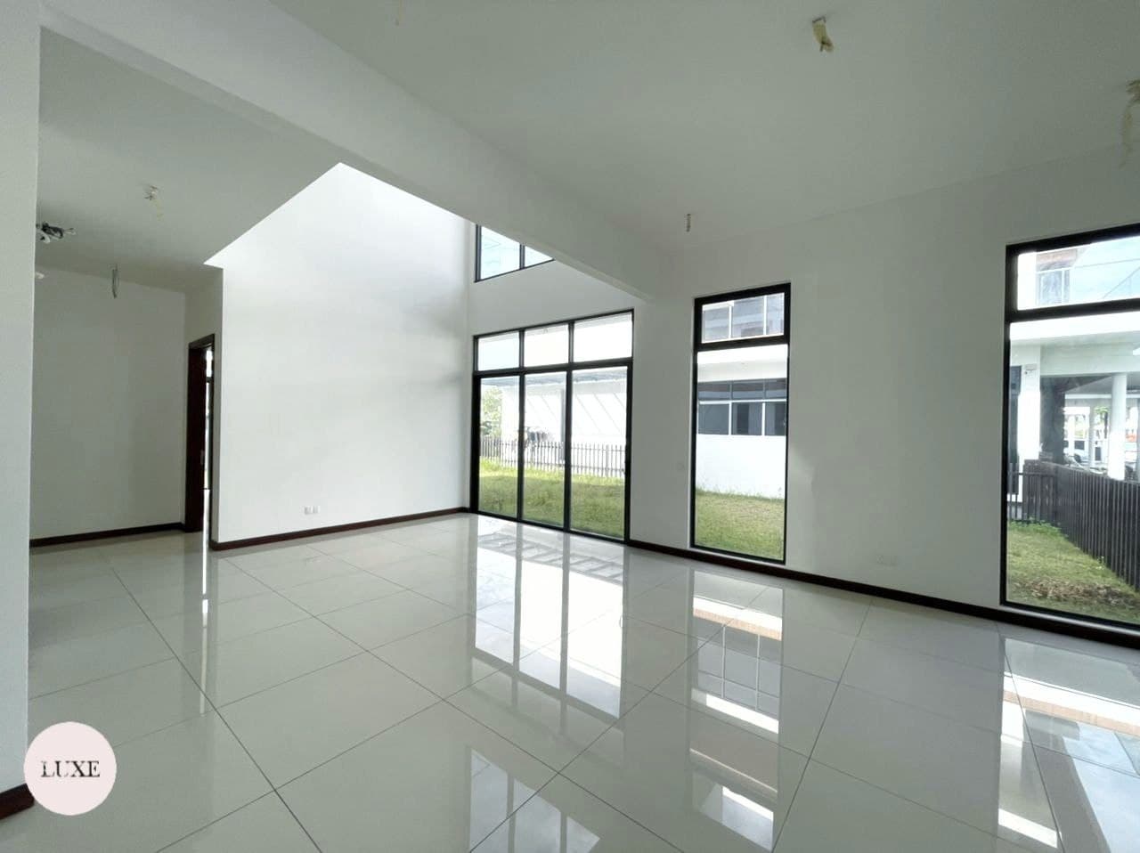 LUXURY 2Storey SemiD Monterez Villa Eco Sanctuary - photo 3