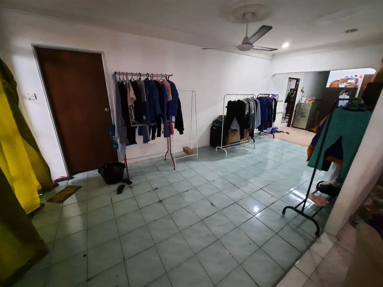 CORNER LOT Teres Satu Tingkat Seksyen 20 Shah Alam - photo 9