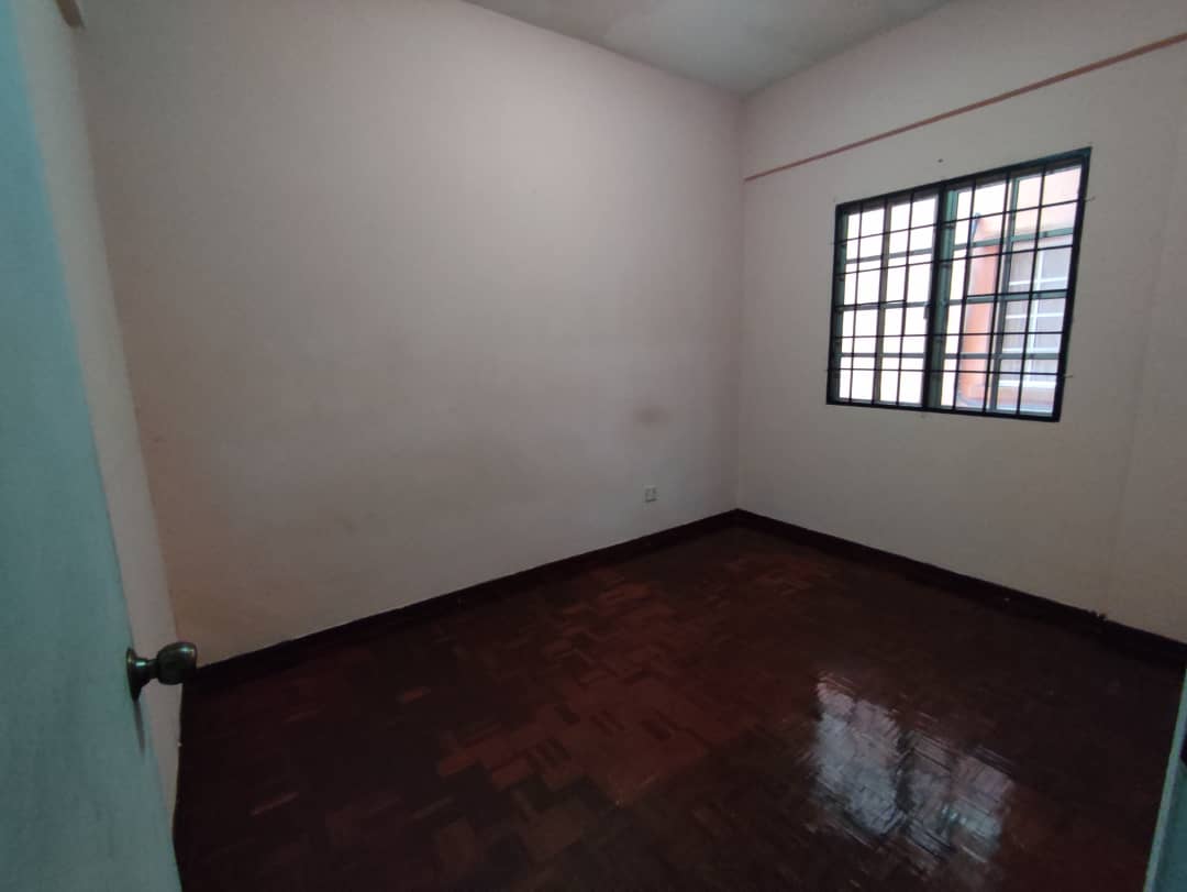 TINGKAT 1 JER Apartment Nuri U5 Subang Bestari - photo 6