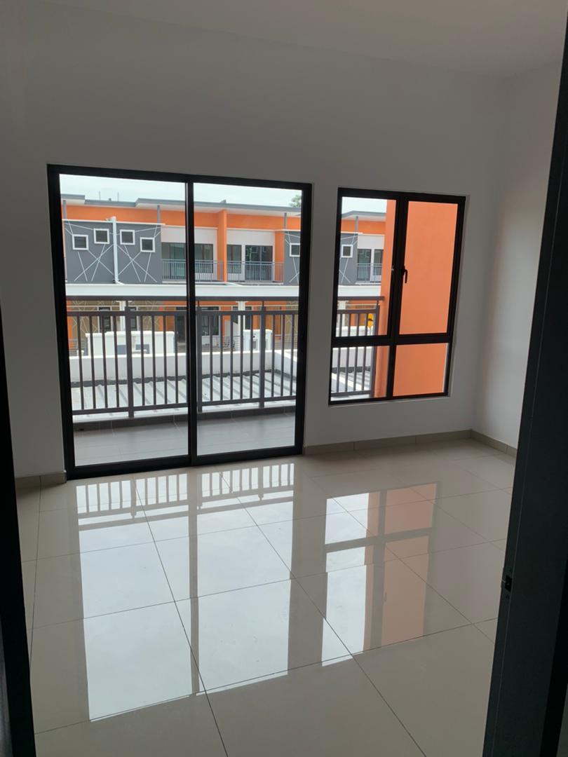 RUMAH BARU Teres Jln Kebun Telok Panglima Garang - photo 5
