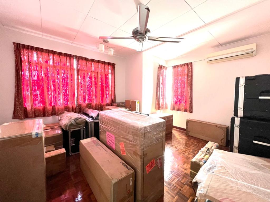 CORNER LOT 2Storey Bandar Seri Putra Tropika Bangi - photo 5