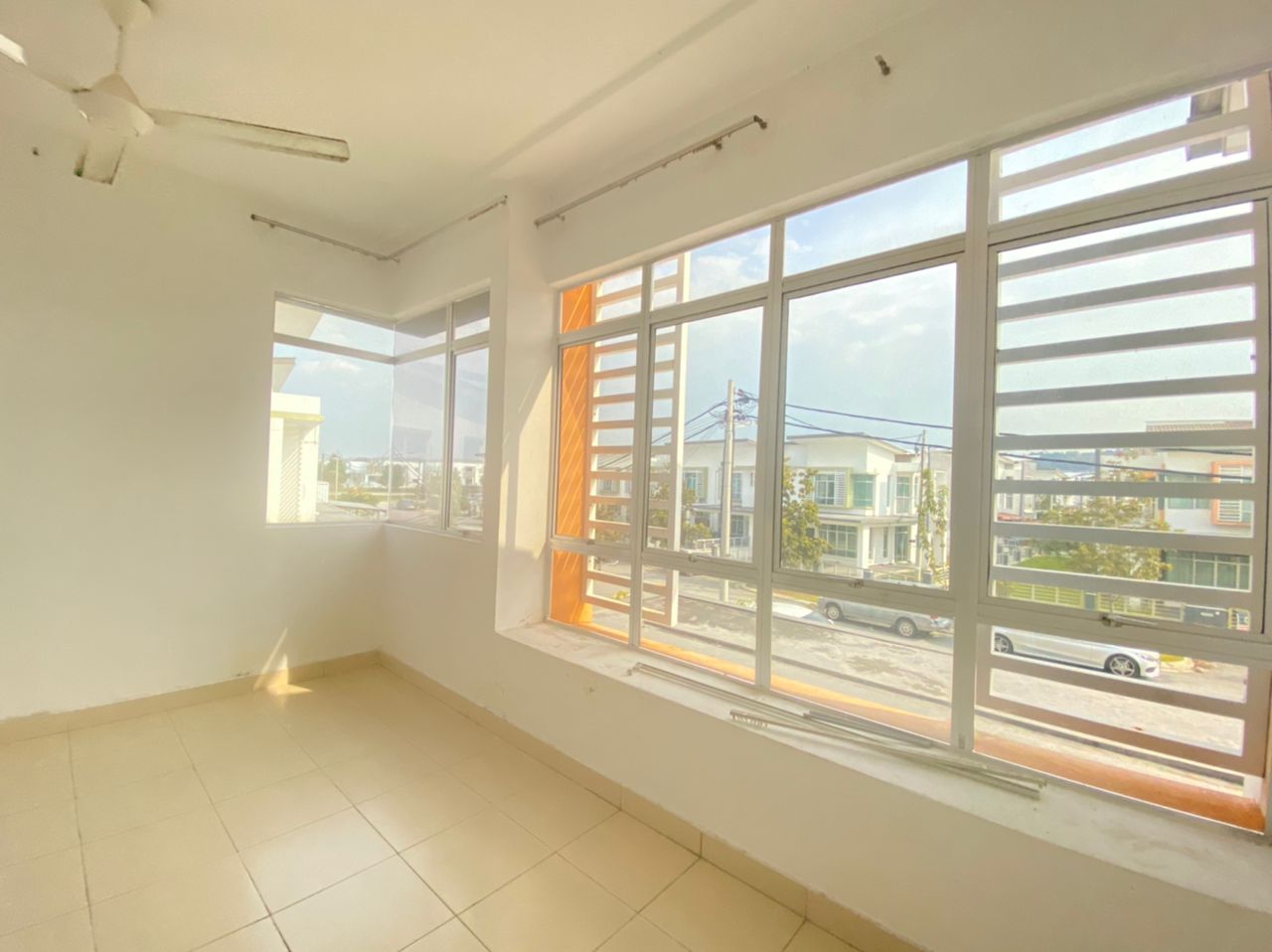MODERN Double Storey Endlot Hillpark Sg Buloh - photo 9