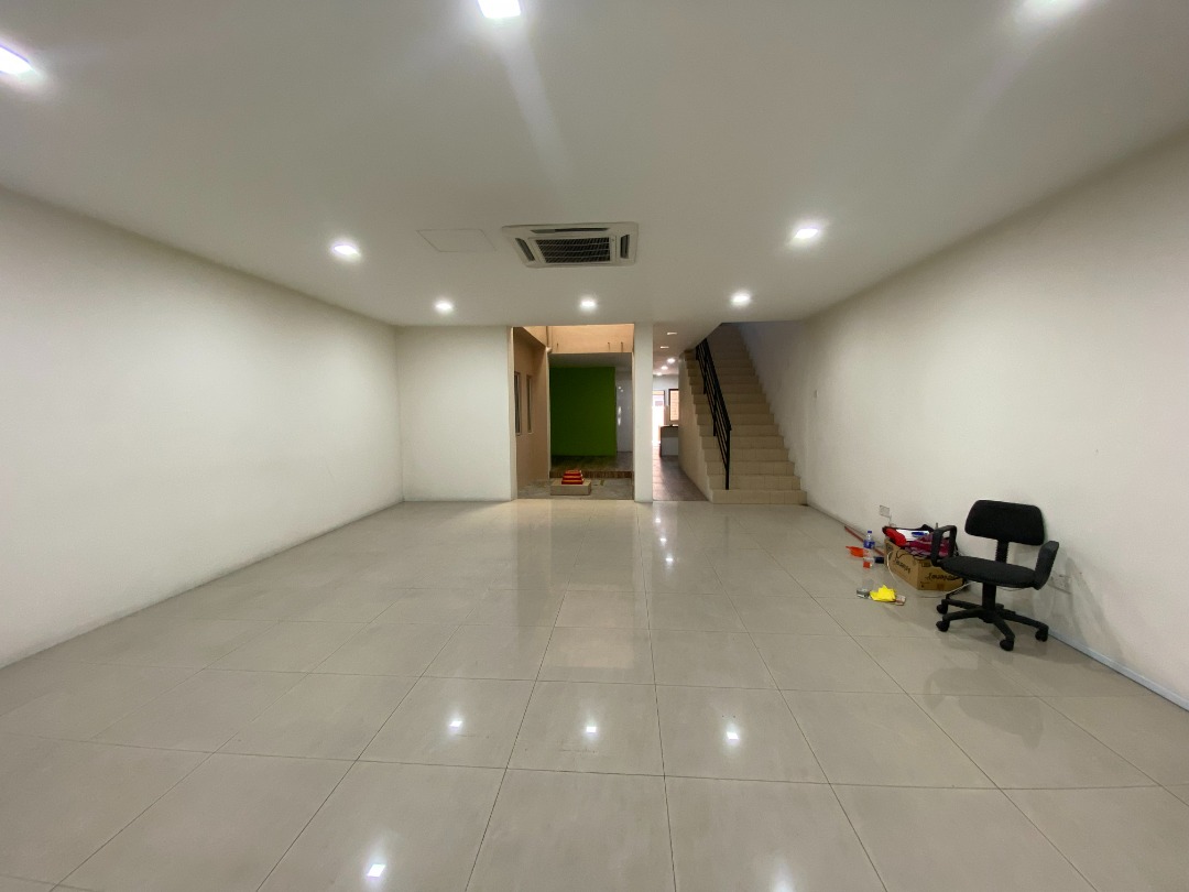 RENOVATED 2 Storey Bayu Tinggi Bukit Tinggi Klang - photo 10