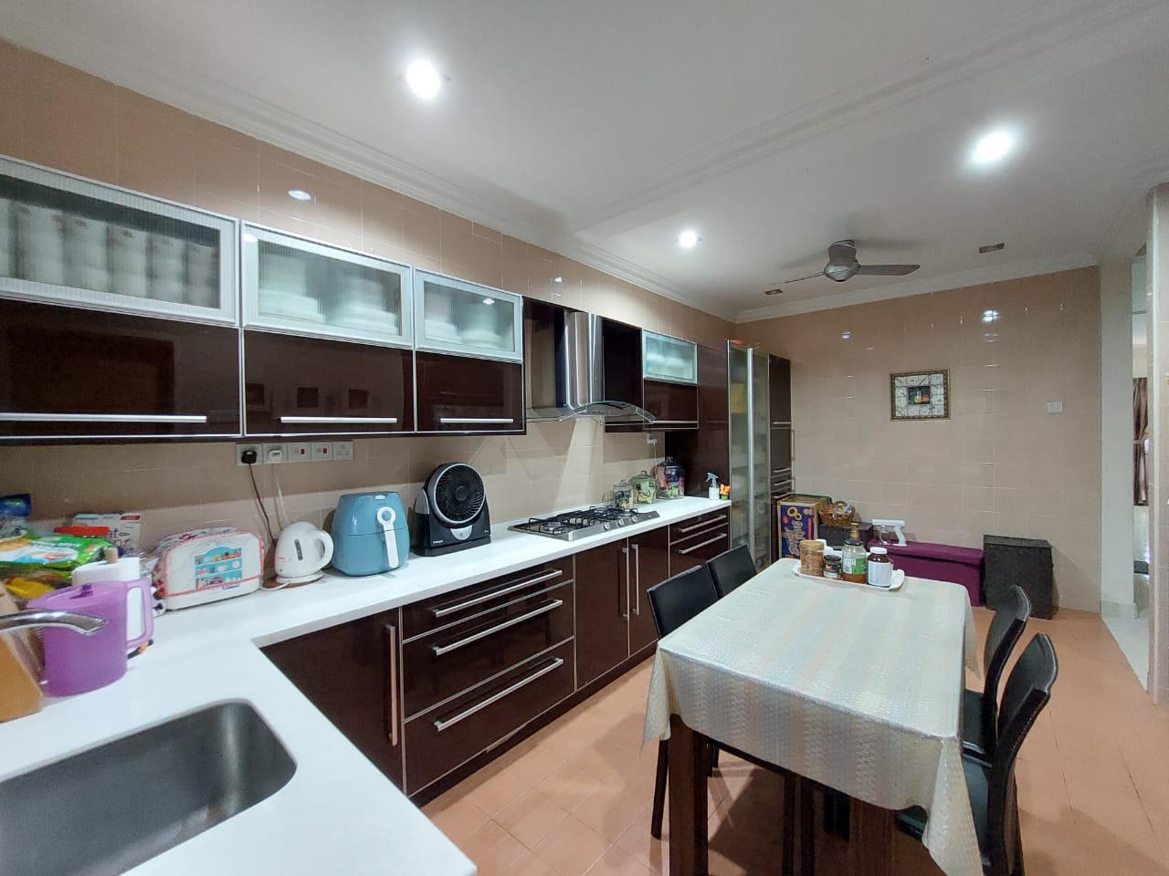ELEGANT 2Storey Semi D Putra Permai Seri Kembangan - photo 5
